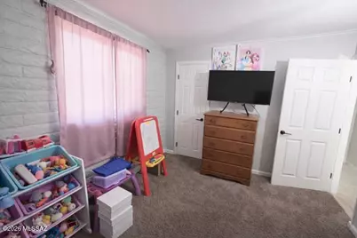 3922 N Palm Grove Drive, Tucson, AZ 85705 - Photo 10