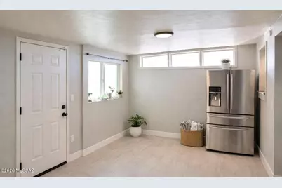 3922 N Palm Grove Drive, Tucson, AZ 85705 - Photo 6