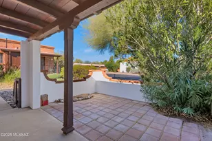 341 W Camino Penasco, Green Valley, AZ 85614 - Photo 4