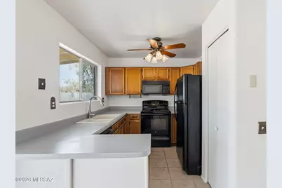 2801 W Ironwood Hill Drive, Tucson, AZ 85745 - Photo 12