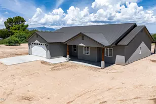1423 N F Triangle Ln, Benson, AZ 85602 - Photo 1