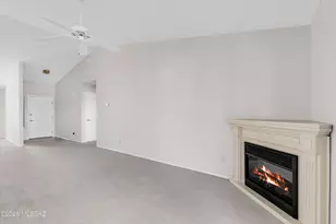 31 E Stonewood Dr, Oro Valley, AZ 85737 - Photo 20