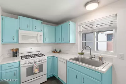 184 S La Canada Drive #B, Green Valley, AZ 85614 - Photo 14