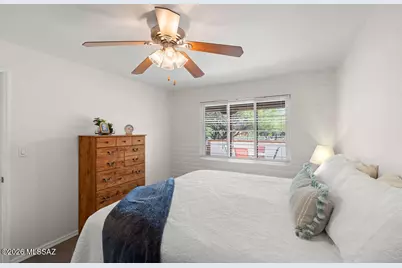 184 S La Canada Drive #B, Green Valley, AZ 85614 - Photo 16