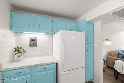 184 S La Canada Drive #B, Green Valley, AZ 85614 - Photo 12