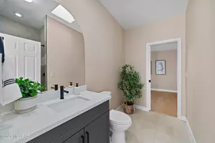 5819 N Bright Star Dr, Tucson, AZ 85718 - Photo 20