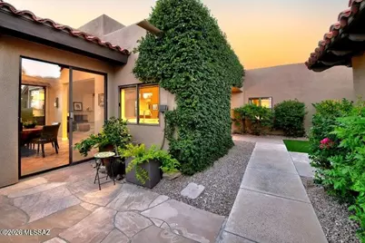 5819 N Bright Star Drive, Tucson, AZ 85718 - Photo 2