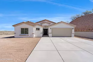 979 Calle Amarillo, Rio Rico, AZ 85648 - Photo 4