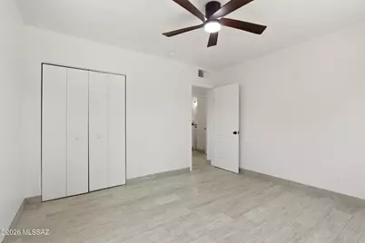 4555 E 10th Street, Tucson, AZ 85711 - Photo 12