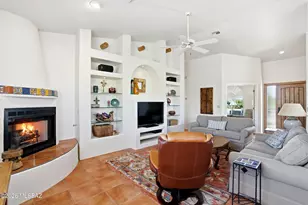 1910 E Purple Martin Ln, Green Valley, AZ 85614 - Photo 16