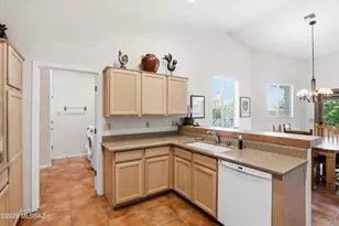 1910 E Purple Martin Ln, Green Valley, AZ 85614 - Photo 24