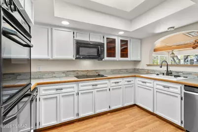 7327 N Iron Bell Place, Tucson, AZ 85741 - Photo 4