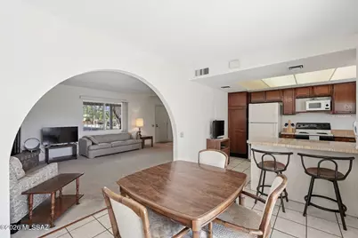 1526 N Paseo Cerca, Green Valley, AZ 85614 - Photo 4