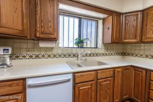 3352 N Riverbend Ci Circle N, Tucson, AZ 85750 - Photo 18