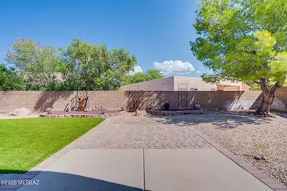 1736 N Wild Hyacinth Drive, Tucson, AZ 85715 - Photo 22