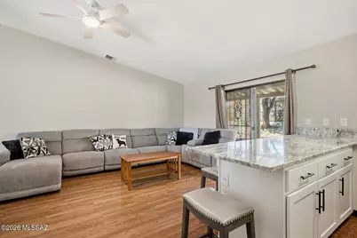 2152 W Jackalope Place, Tucson, AZ 85713 - Photo 10