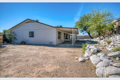2152 W Jackalope Place, Tucson, AZ 85713 - Photo 24