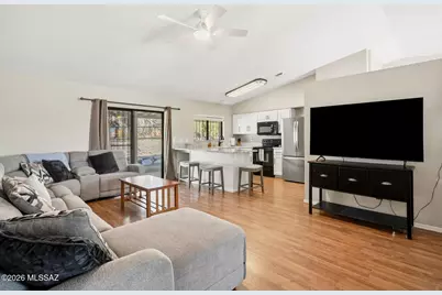 2152 W Jackalope Place, Tucson, AZ 85713 - Photo 8