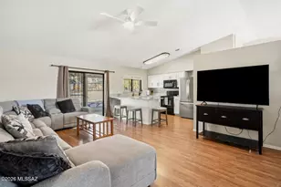 2152 W Jackalope Pl, Tucson, AZ 85713 - Photo 8