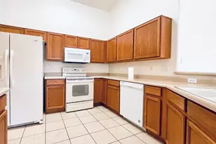 3335 S Rainburst Pl, Tucson, AZ 85713 - Photo 8
