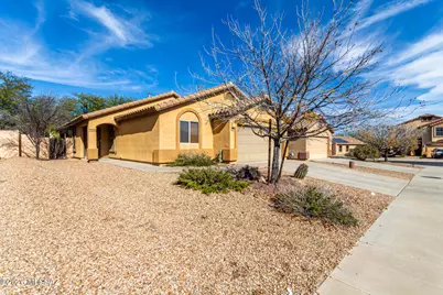 642 W Calle Tolmo, Sahuarita, AZ 85629 - Photo 6