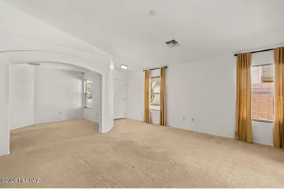 642 W Calle Tolmo, Sahuarita, AZ 85629 - Photo 8