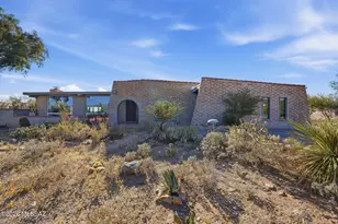 6551 N Camino Abbey, Tucson, AZ 85718 - Photo 2