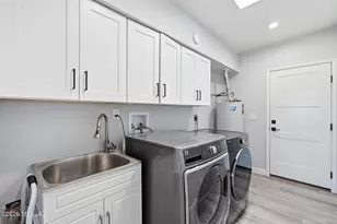 6551 N Camino Abbey, Tucson, AZ 85718 - Photo 22