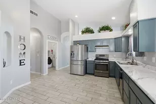 8903 E Marci Lynne Way, Tucson, AZ 85747 - Photo 10