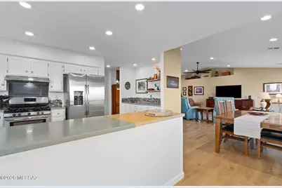 14610 N Chalk Creek Drive, Oro Valley, AZ 85755 - Photo 12