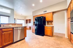 14380 N Choctaw Dr, Oro Valley, AZ 85755 - Photo 34