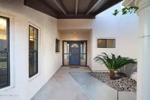 5898 N Misty Ridge Dr, Tucson, AZ 85718 - Photo 14