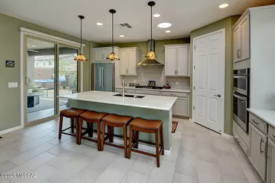 10261 E Iron Horse Trail, Tucson, AZ 85747 - Photo 14