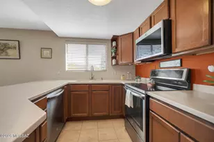 5051 N Sabino Canyon Rd, Tucson, AZ 85750 - Photo 10