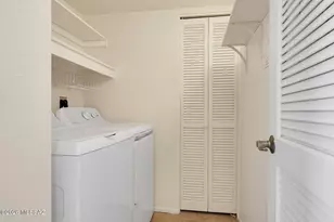 5051 N Sabino Canyon Rd, Tucson, AZ 85750 - Photo 18