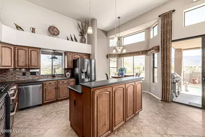 7835 S Catrina Place, Tucson, AZ 85747 - Photo 18
