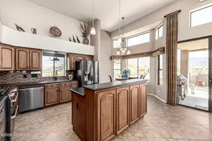 7835 S Catrina Pl, Tucson, AZ 85747 - Photo 18