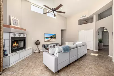 7835 S Catrina Place, Tucson, AZ 85747 - Photo 12