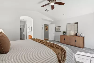 9051 N Shadow Rock Drive, Tucson, AZ 85743 - Photo 18
