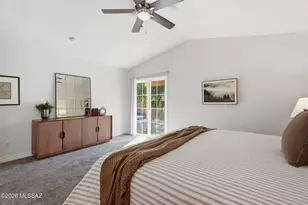 9051 N Shadow Rock Dr, Tucson, AZ 85743 - Photo 20