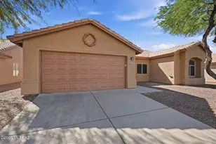 9051 N Shadow Rock Dr, Tucson, AZ 85743 - Photo 2