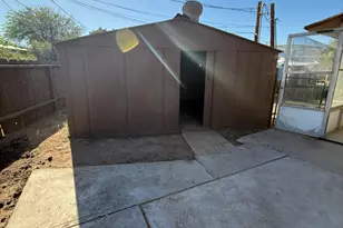 1501 W Gretchen Dr, Tucson, AZ 85705 - Photo 8