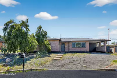 864 E Silver Street, Tucson, AZ 85719 - Photo 1