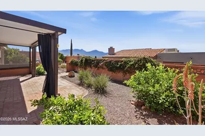 1331 W Calle Serrano, Green Valley, AZ 85622 - Photo 8