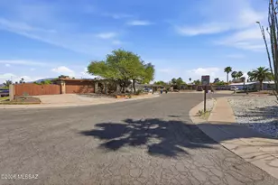 694 N Colette Cir, Tucson, AZ 85748 - Photo 4