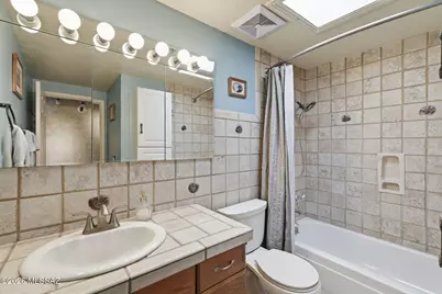 694 N Colette Circle, Tucson, AZ 85748 - Photo 32
