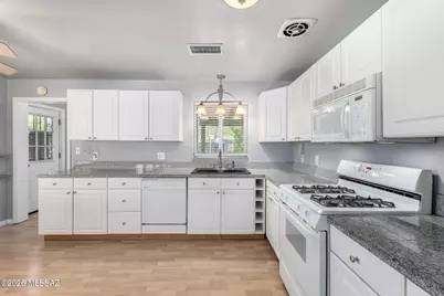 5408 E Willard Street, Tucson, AZ 85712 - Photo 10