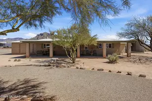 8710 N Hickory Dr, Tucson, AZ 85704 - Photo 2