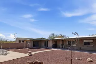 8710 N Hickory Dr, Tucson, AZ 85704 - Photo 42