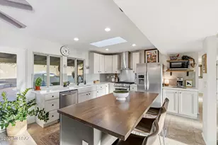 630 E Windward Cir, Oro Valley, AZ 85704 - Photo 12